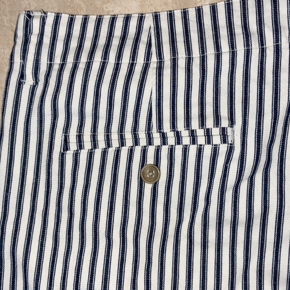 LAND’S END Navy/White Striped jeans, high rise, capri, pockets. 14 - Picture 8 of 17